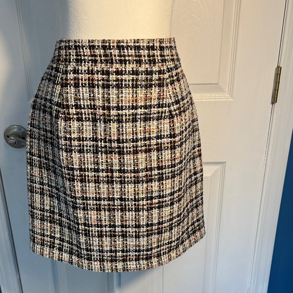 LOFT Multicolor Plaid A-Line Skirt - Picture 4 of 7